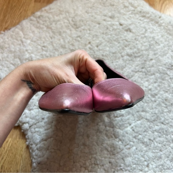 Steve Madden VTG Kondor Metallic Pink Leather Floral Cut Out Pointed Toe Heels - Picture 6 of 12